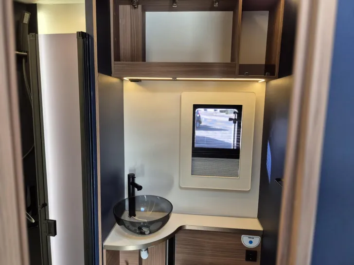 Fahrzeugbild Rimor Sailer 56 Plus Automatik/Solar/Kamera/4.100kg #21