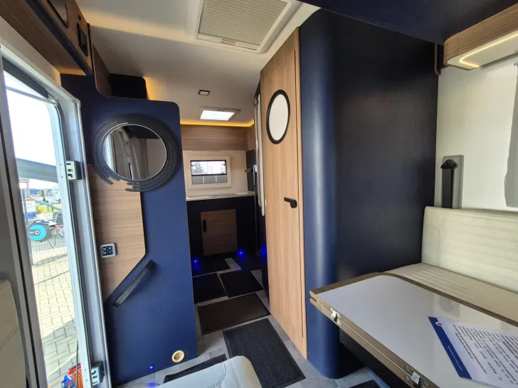 Fahrzeugbild Rimor Sailer 56 Plus Automatik/Solar/Kamera/4.100kg #25