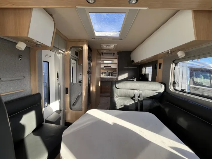Fahrzeugbild Hymer B-Klasse ML I 890 BlackLine #6