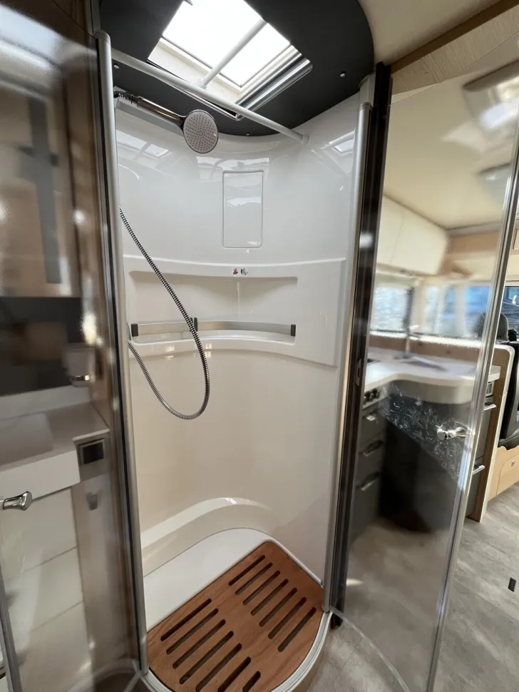 Fahrzeugbild Hymer B-Klasse ML I 890 BlackLine #13