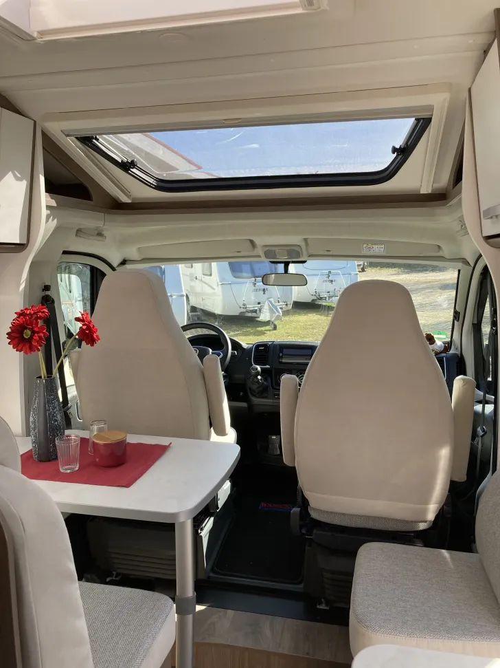 Fahrzeugbild Carado VAN V132 Pro #8