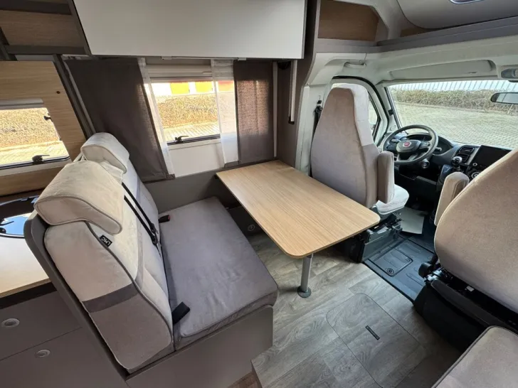 Fahrzeugbild LMC Tourer Lift H 630 #14