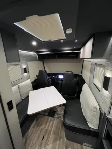 Fahrzeugbild Niesmann + Bischoff iSmove 7.3 F #10