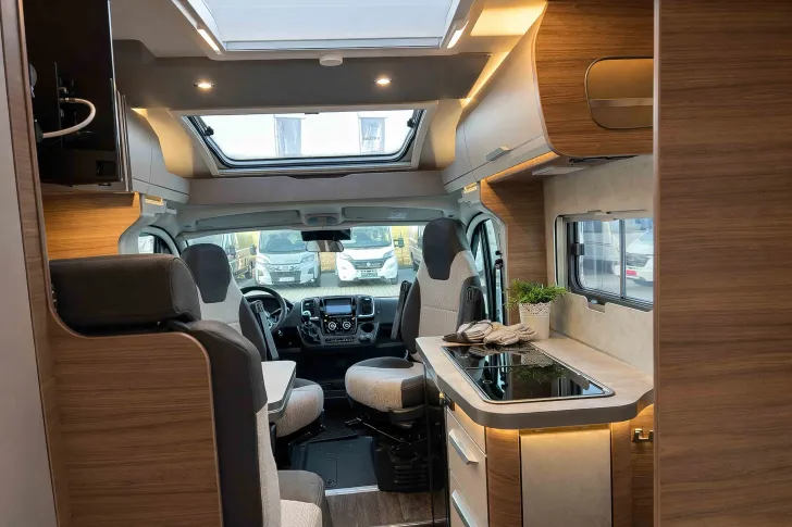 Fahrzeugbild Knaus Van TI 550 MF VANSATION TV-Paket | Care-Drive Advance #6