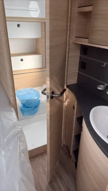 Toilette Fendt Apero Activ 390 FH Sofort verfügbar