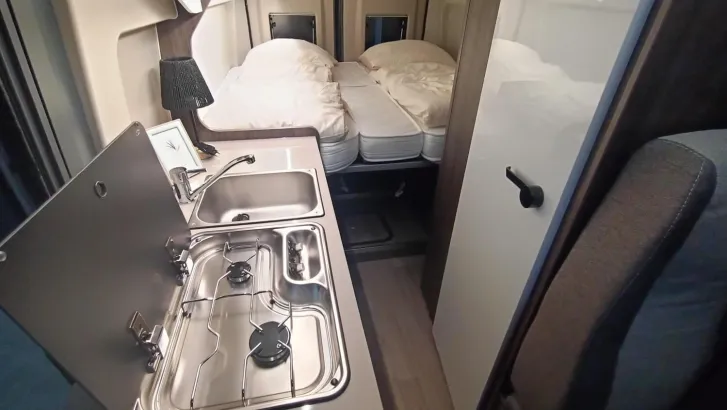 Fahrzeugbild Benimar Benivan B160 STORMLINE #10