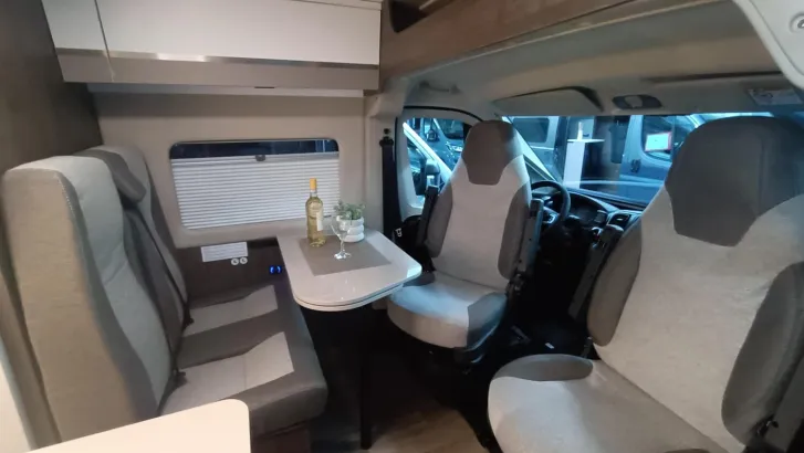 Fahrzeugbild Benimar Benivan B160 STORMLINE #13