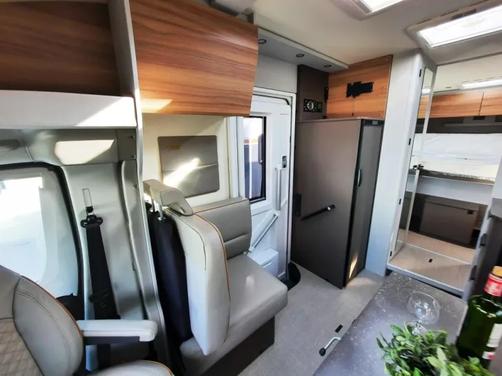 Fahrzeugbild Bürstner B66 732 TD MJ 2026 - 4.333,- € sparen #7