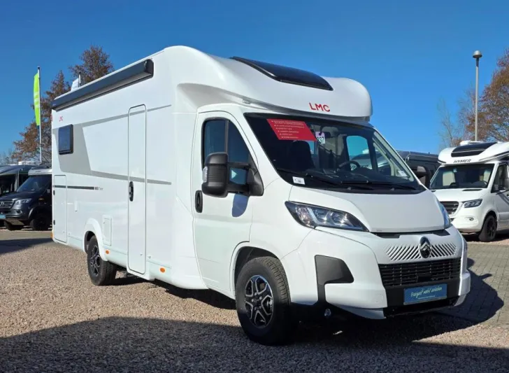 Fahrzeugbild LMC Tracer 730 EL Verfüg./Sparen Sie 10.661,- € #2