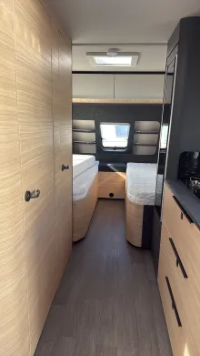 Sicht vorne-hinten Hobby Maxia 495 UL