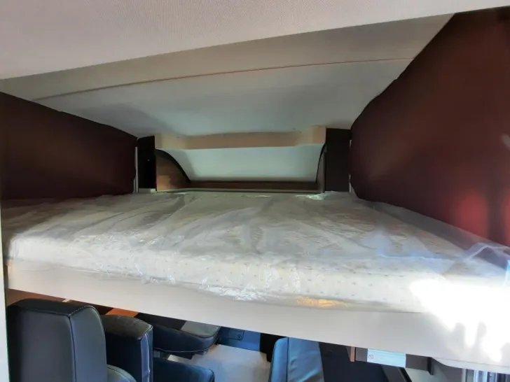 Fahrzeugbild Bürstner Signature SFT 7.5 Verfüg./Sparen Sie 6.856,- € #22
