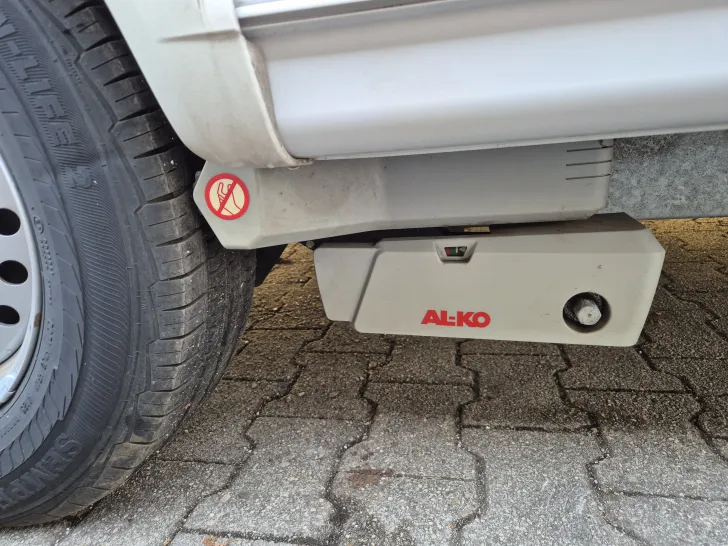 Fahrzeugbild Bürstner Premio 520 TK 510TK 2 Wände neu #10