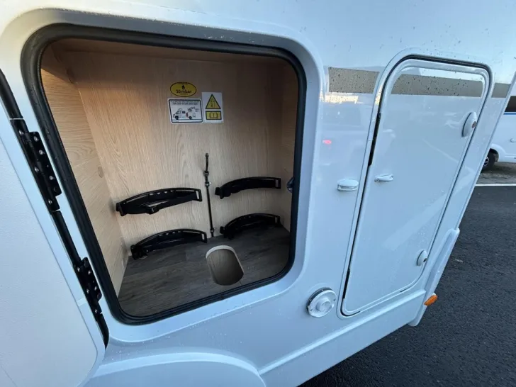 Fahrzeugbild Sunlight V 60 Adventure Edition #22