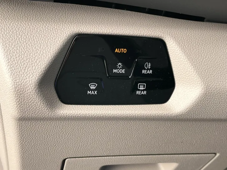 Fahrzeugbild VW T7 California Beach Camper T7 2.0 TDI DSG Alu 18 Navigation LED #8