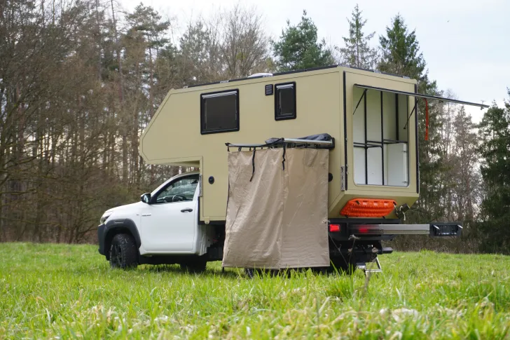 Fahrzeugbild Toyota Hilux Single Cab mit #2