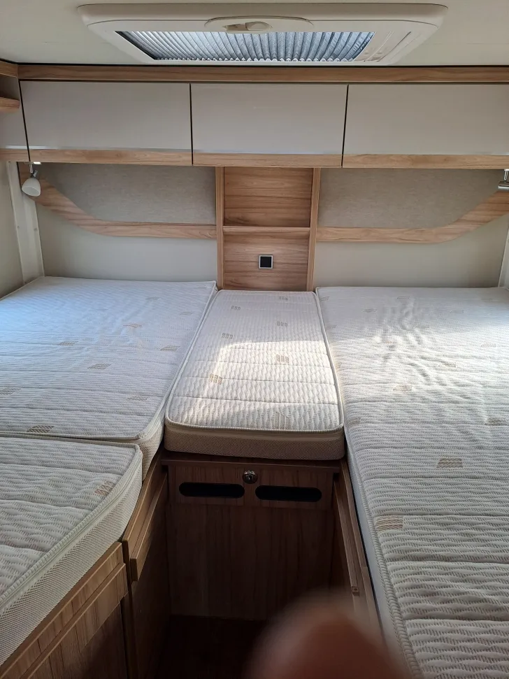 Fahrzeugbild Hymer Tramp CL 678 Hubbett, Dusche, Gar #8