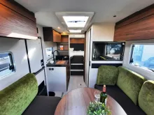 Fahrzeugbild Bürstner Signature SFT 7.0 Verfüg./Sparen Sie 9.616,- € #4