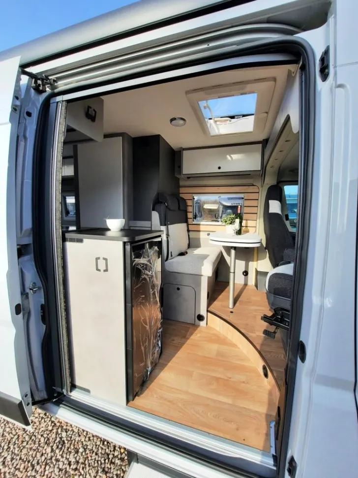 Fahrzeugbild Crosscamp ADVTR 6.0 DF Verfüg./Sparen Sie 4.998,- € #6