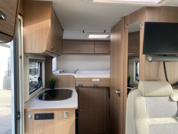 Fahrzeugbild Carado V 132 kompakt, wendig, Solar #19