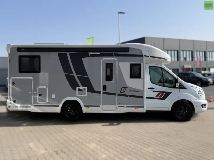 Fahrzeugbild Challenger Teilintegriert Graphite Edition 317 Drive AHK 26 #3