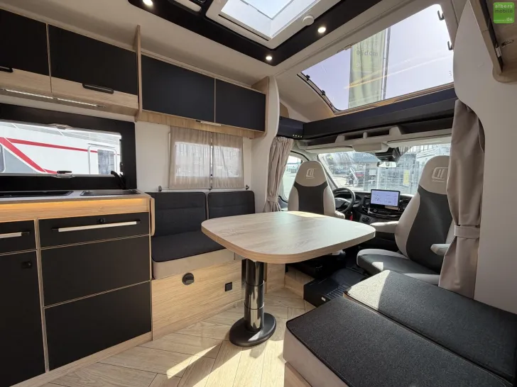 Fahrzeugbild Challenger Teilintegriert Graphite Edition 317 Drive AHK 26 #8