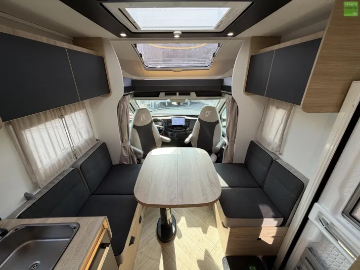 Fahrzeugbild Challenger Teilintegriert Graphite Edition 317 Drive AHK 26 #9