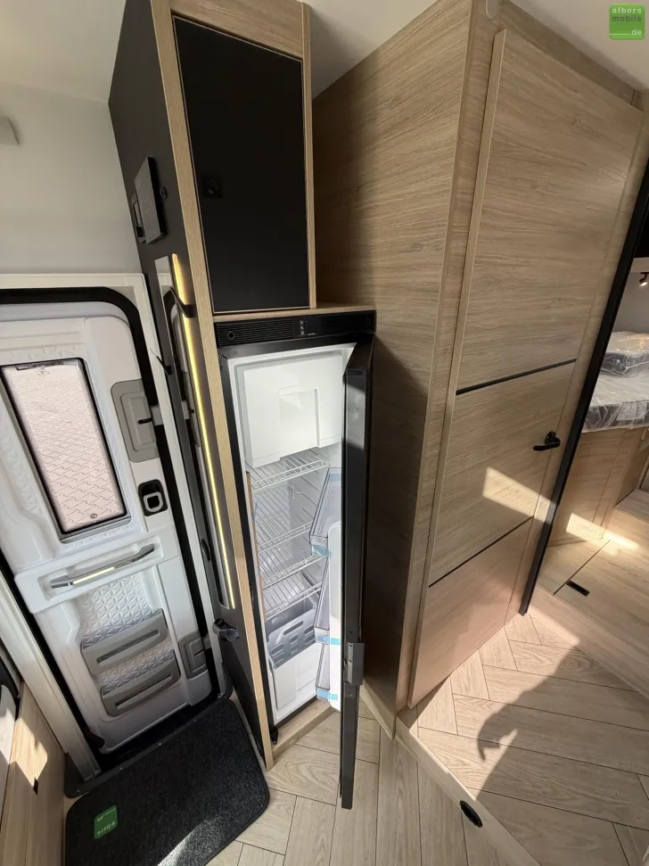 Fahrzeugbild Challenger Teilintegriert Graphite Edition 317 Drive AHK 26 #14