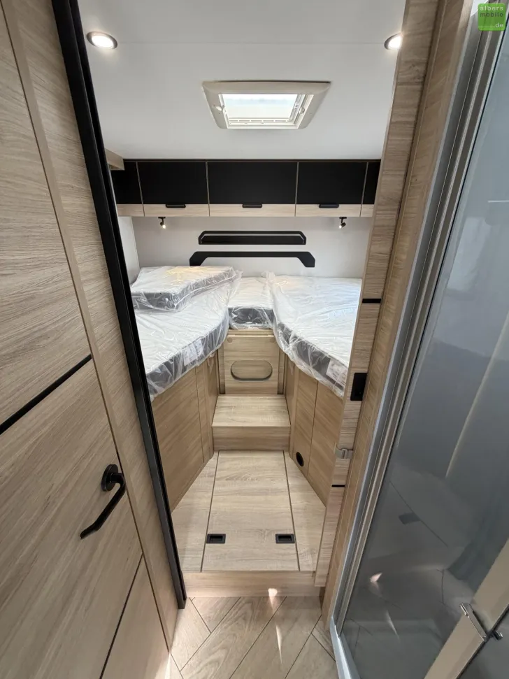 Fahrzeugbild Challenger Teilintegriert Graphite Edition 317 Drive AHK 26 #17