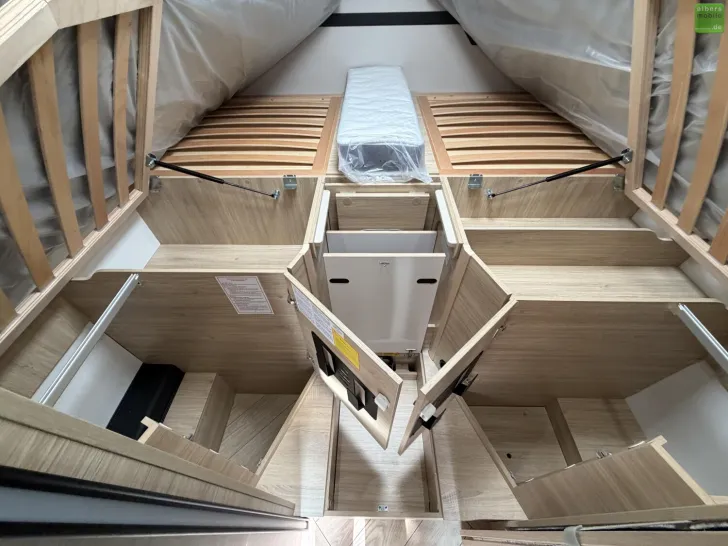 Fahrzeugbild Challenger Teilintegriert Graphite Edition 317 Drive AHK 26 #20