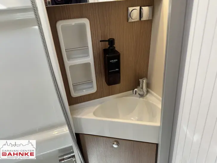 Fahrzeugbild Malibu Van Comfort 640 LE Solar / Wechselrichter / Navi #21