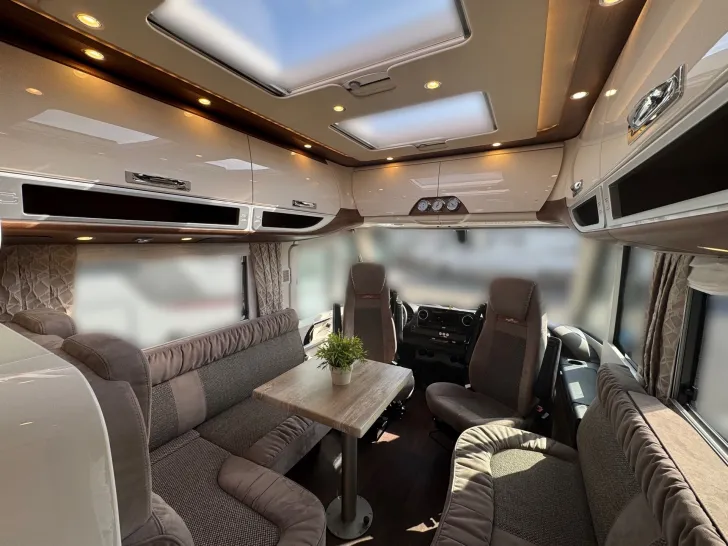 Fahrzeugbild Carthago chic e-line I 61 XL LE #6