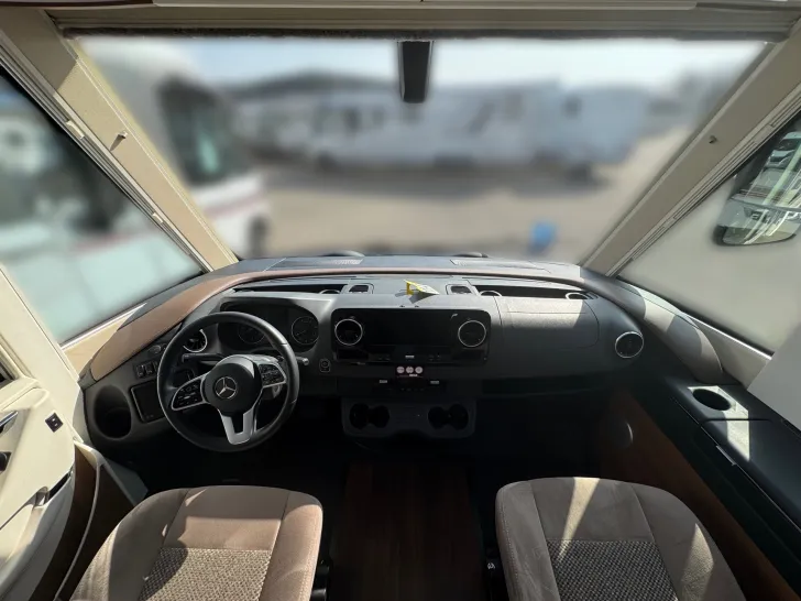 Fahrzeugbild Carthago chic e-line I 61 XL LE #5