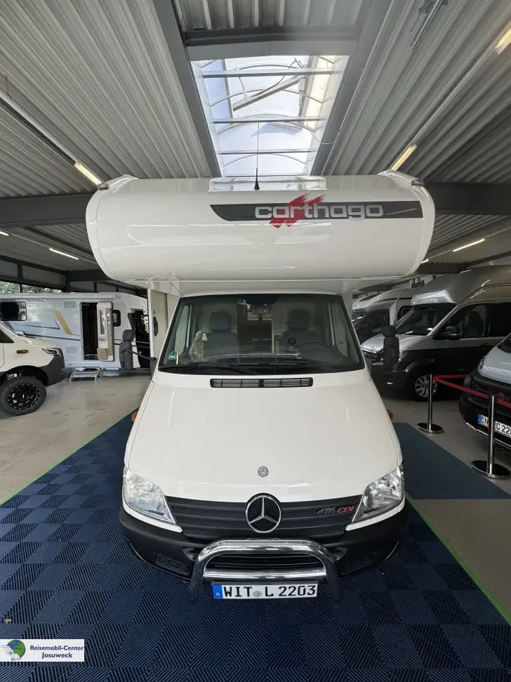 Fahrzeugbild Carthago Mondial 45 R Alkoven Rundsitzgruppe #5