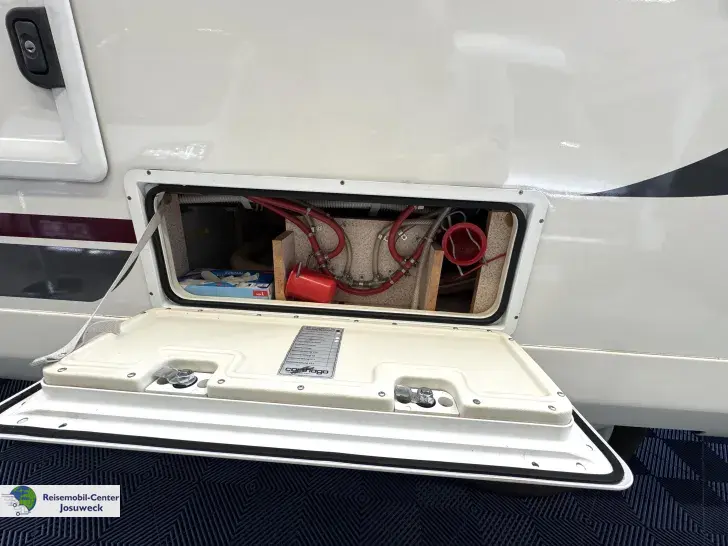 Fahrzeugbild Carthago Mondial 45 R Alkoven Rundsitzgruppe #6