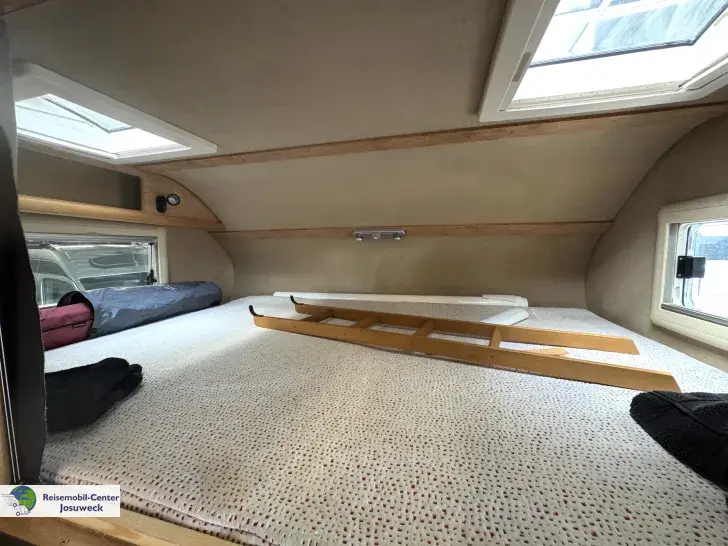 Fahrzeugbild Carthago Mondial 45 R Alkoven Rundsitzgruppe #16