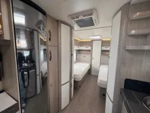 Fahrzeugbild Hobby Prestige 720 WLC Mover*Vorzelt #9