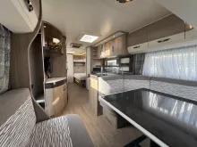 Fahrzeugbild Hobby Prestige 720 WLC Mover*Vorzelt #6