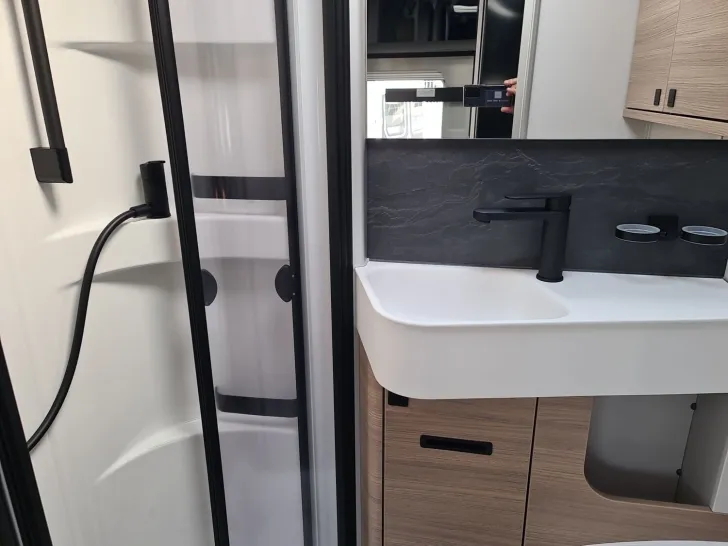 Fahrzeugbild Hymer B-Klasse MC I 600 ALDE Heizung #15