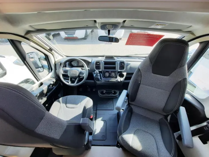 Fahrzeugbild LMC Tracer 690 EL Verfüg./Sparen Sie 7.931,- € #19