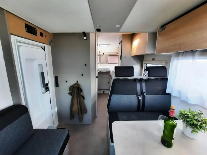 Fahrzeugbild LMC Tracer 690 EL Verfüg./Sparen Sie 7.931,- € #6