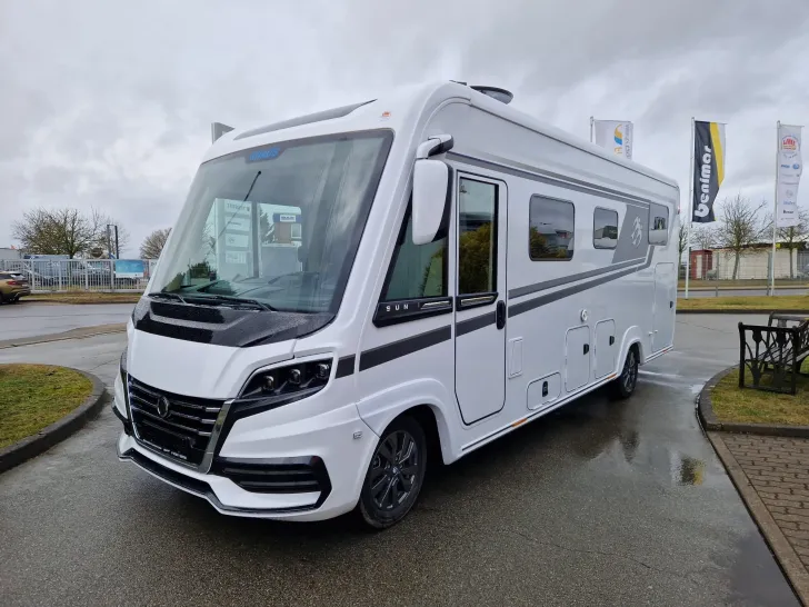 Fahrzeugbild Knaus SUN I 700 #2