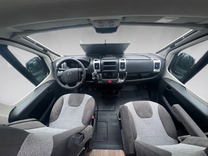 Fahrzeugbild Pössl 2Win R Plus Citroen 165 PS #10