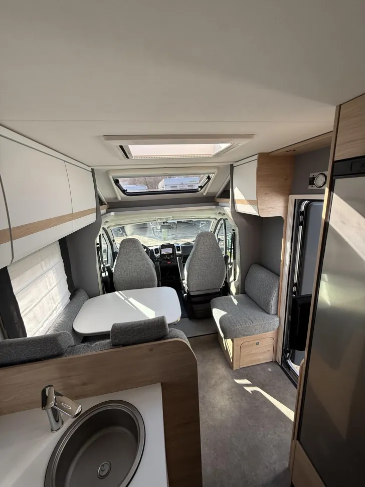 Fahrzeugbild Dethleffs Just Camp T 7052 EB Ohne Hubbett #13