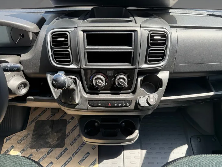 Fahrzeugbild Sunlight Adventure T 67S Keep on Rolling Angebotspreis! #9