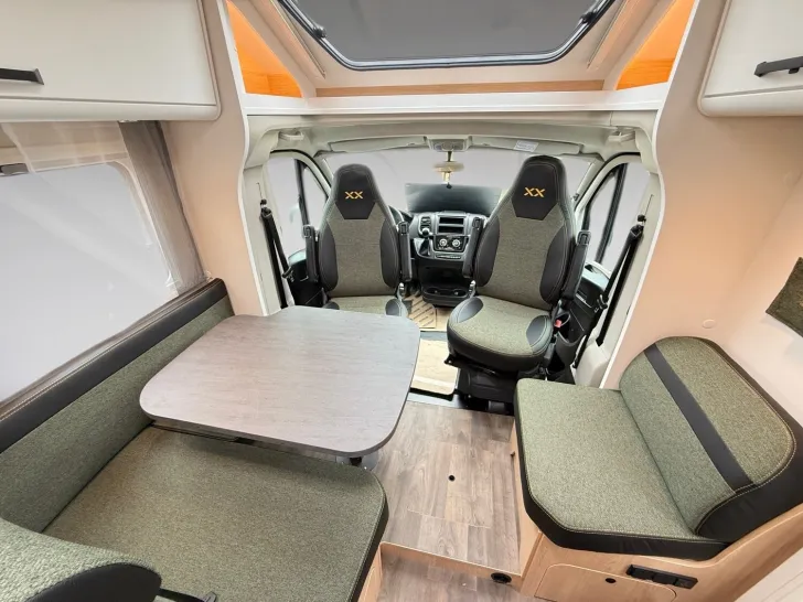 Fahrzeugbild Sunlight T XX 68 Keep on Rolling Aktionspreis! #12