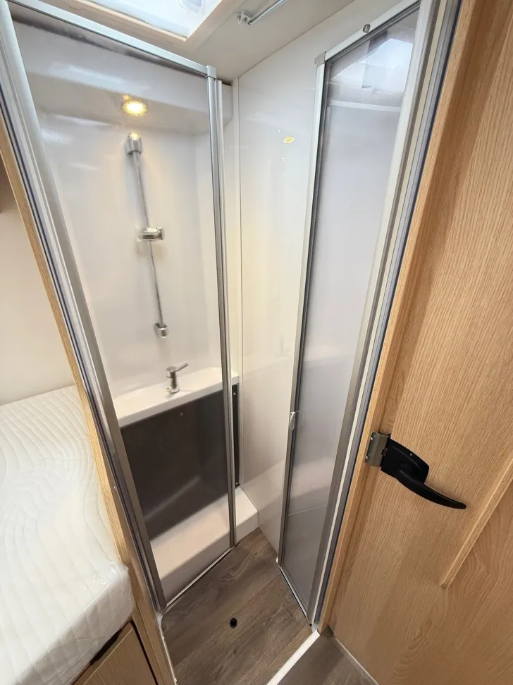 Fahrzeugbild Sunlight T XX 68 Keep on Rolling Aktionspreis! #18