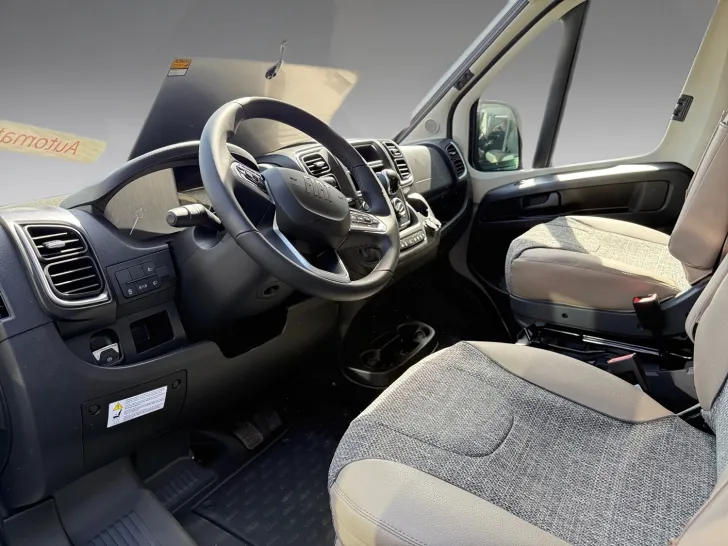 Fahrzeugbild Dethleffs Globetrail 640 ES Fiat #7