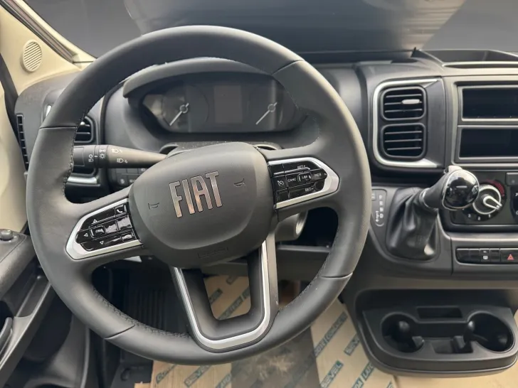 Fahrzeugbild Sunlight T XX 68 Keep on Rolling Aktionspreis! #8