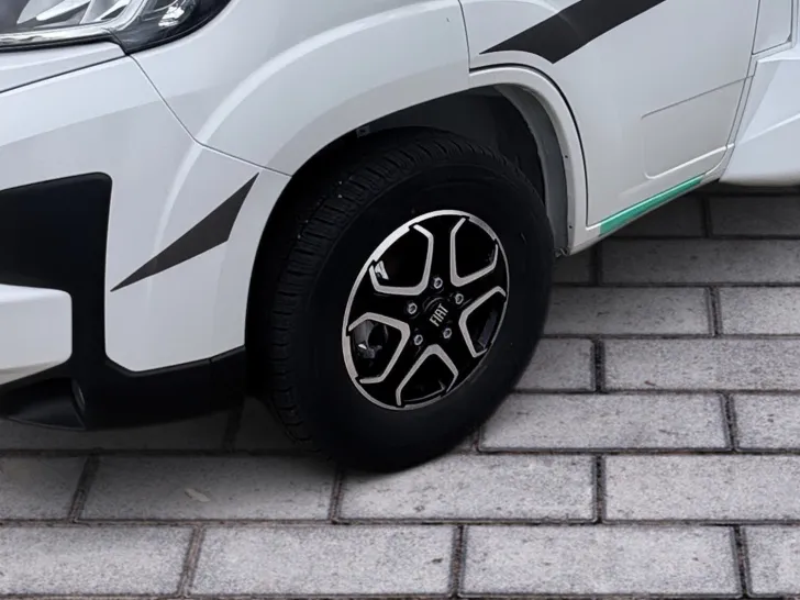 Fahrzeugbild Sunlight Adventure T 69LC Keep on Rolling Aktionspreis! #7