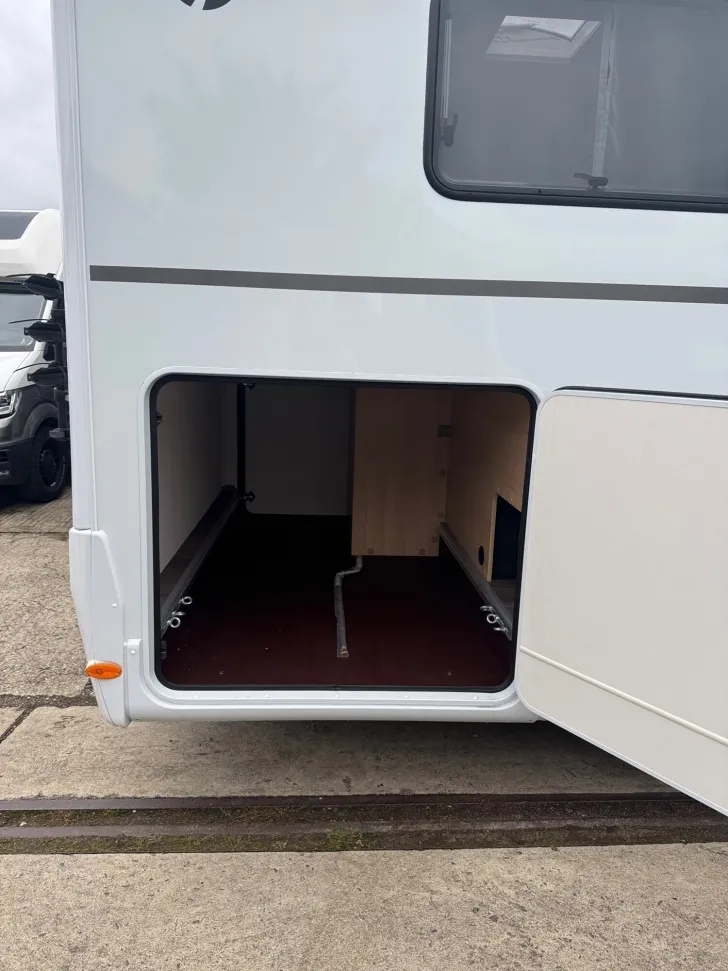 Fahrzeugbild Sunlight Adventure T 69LC Keep on Rolling Aktionspreis! #20